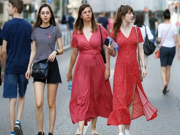 1출산지원금 신청 자격은 어떠한 식으로 되나요?